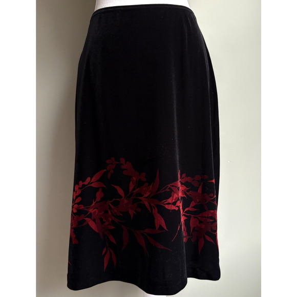 LOFT Floral Velvet Midi Skirt Black Red Holiday Whimsigoth Dark Romantic Fairy M - Picture 5 of 11